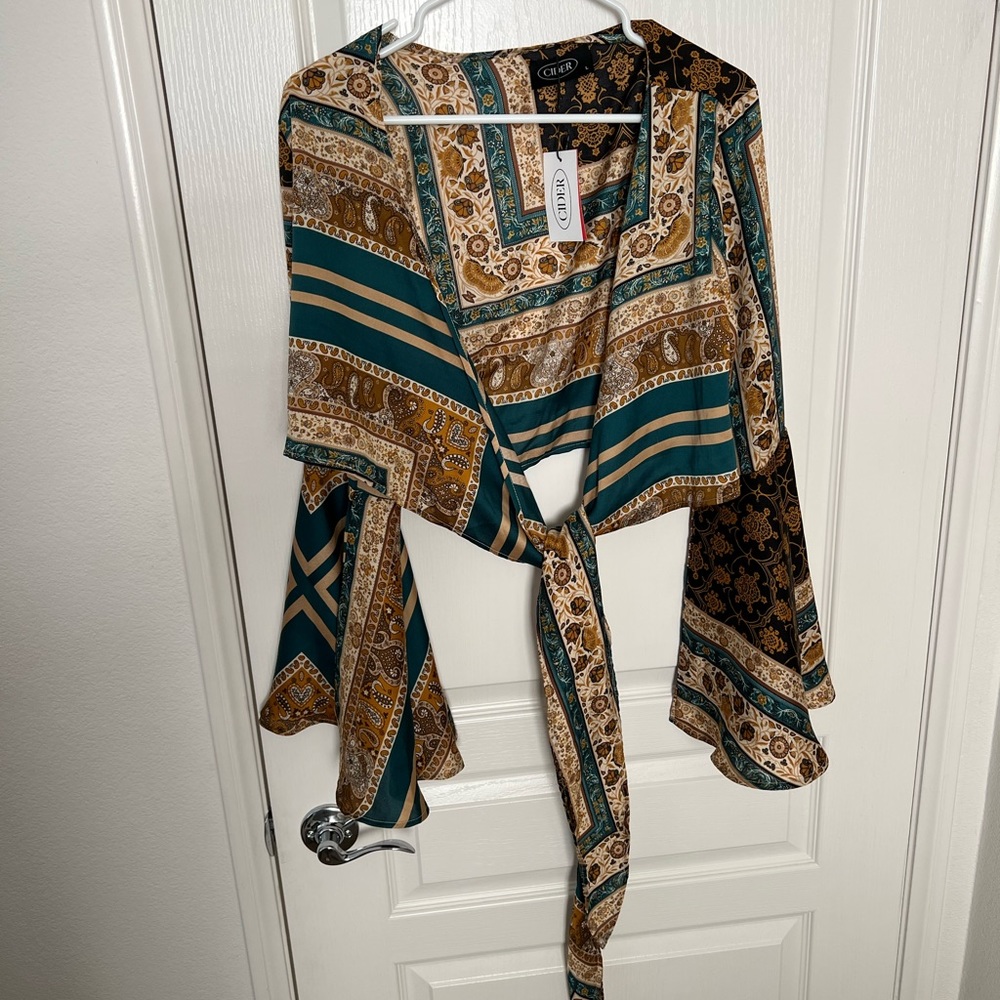 70s inspired crop top